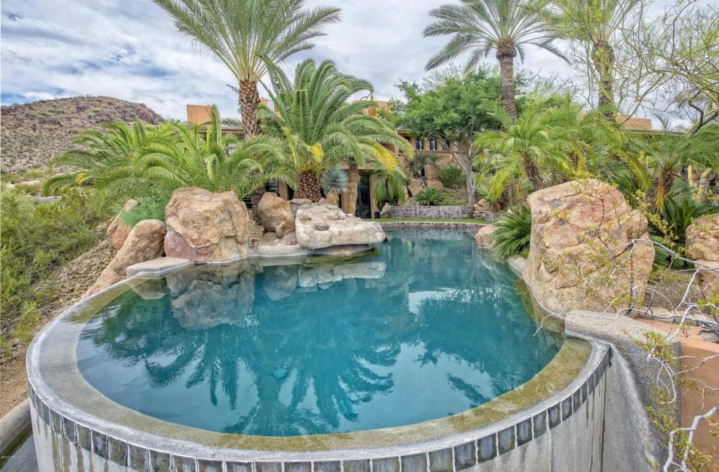 Photo courtesy of Russ Lyon|Sotheby’s International Realty