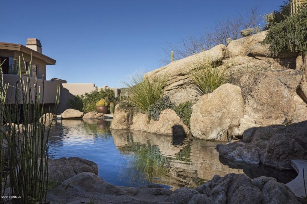 Photo courtesy of Russ Lyon|Sotheby’s International Realty