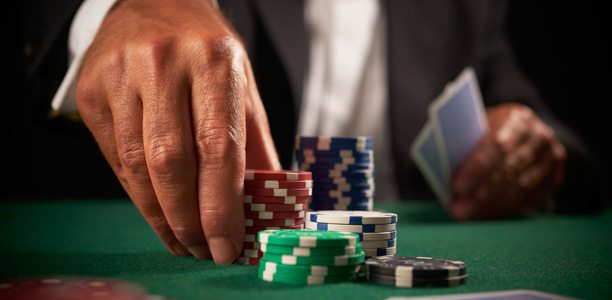 What is the rollover in sports betting, casino and poker? | AZ Big Media
