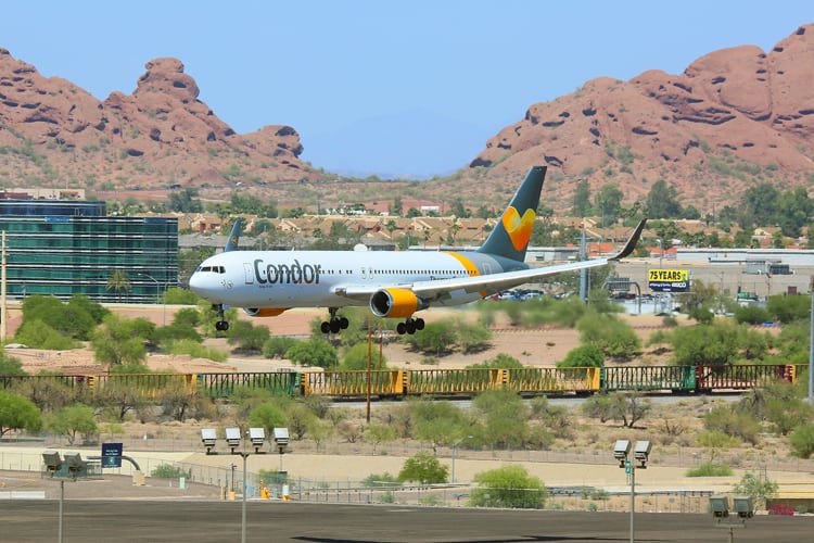 What is the closest airport to Sedona Arizona?