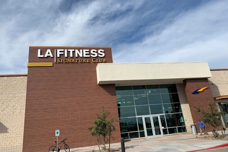LA Fitness opens 1st Arizona 'Signature Club' in Gilbert - AZ Big
