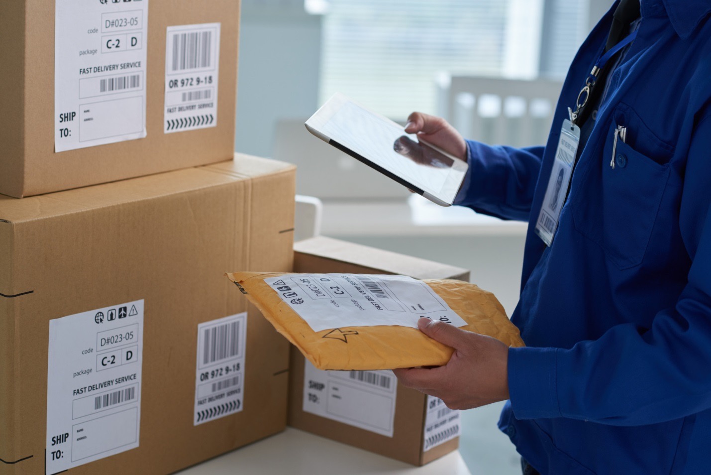How to Get Started with Your Shipping Service for Small Business