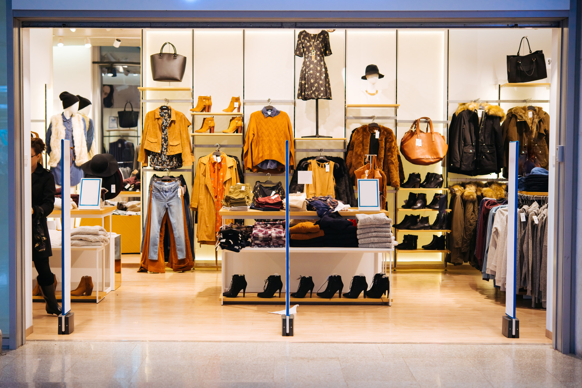 fashion retail store layout