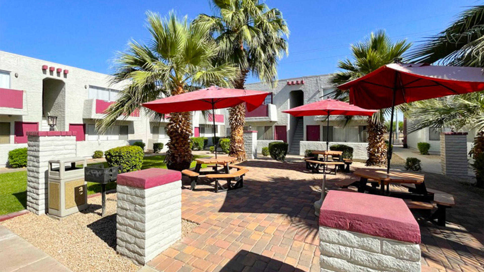 ABI sells Veranda & Sunflower Apartments in Glendale for 32.9M AZ