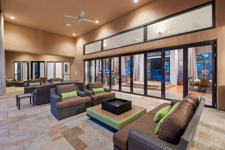 23-Covered Patio