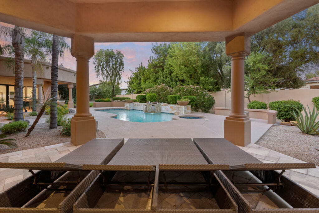 27-Patio
