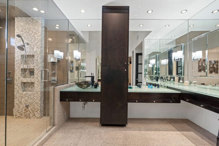 60-Primary Bathroom