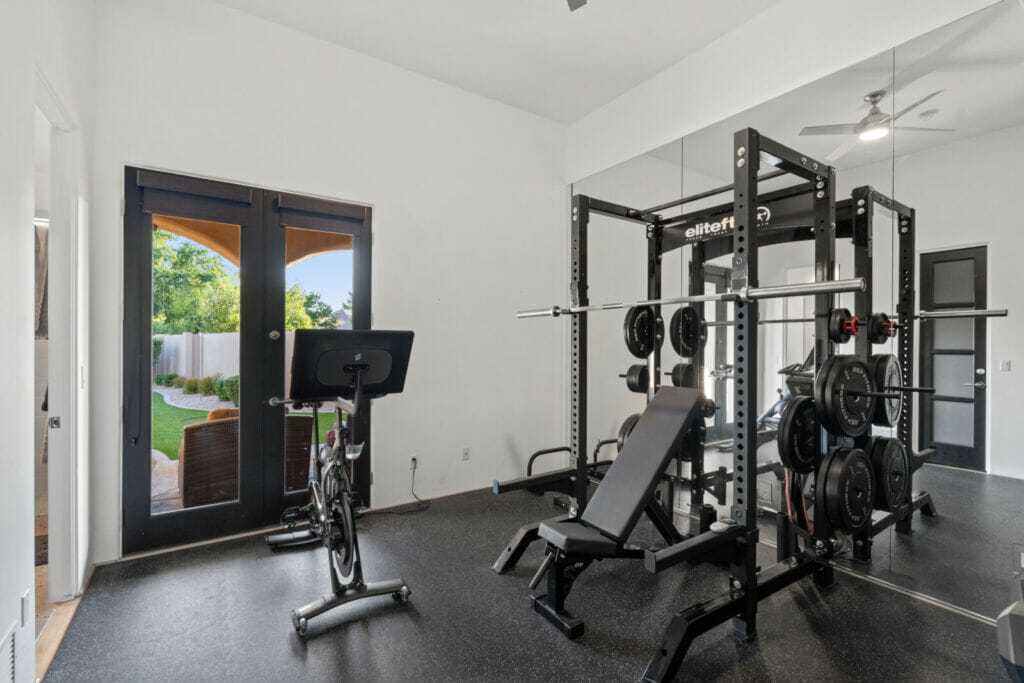 65-Bedroom_Gym