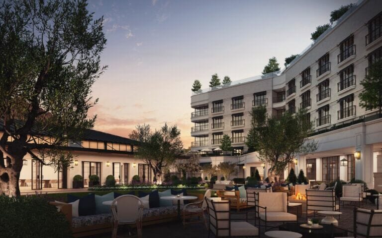 The Global Ambassador_Courtyard 2