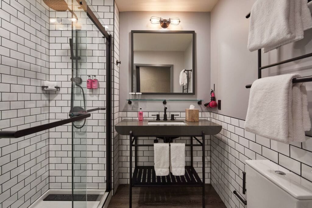 ox-bathroom-0009-hor-clsc