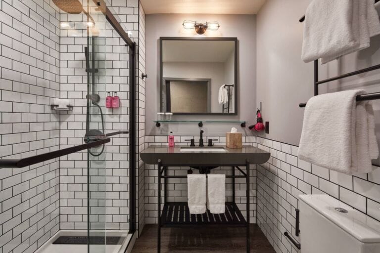 ox-bathroom-0009-hor-clsc