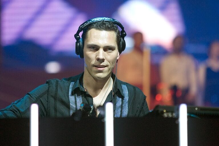 DJ Tiësto will replace Swedish House Mafia at Coors Light Birds Nest