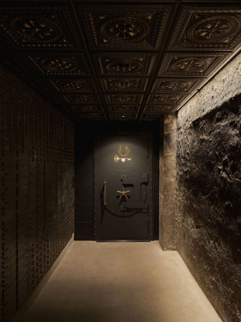 Vault-1