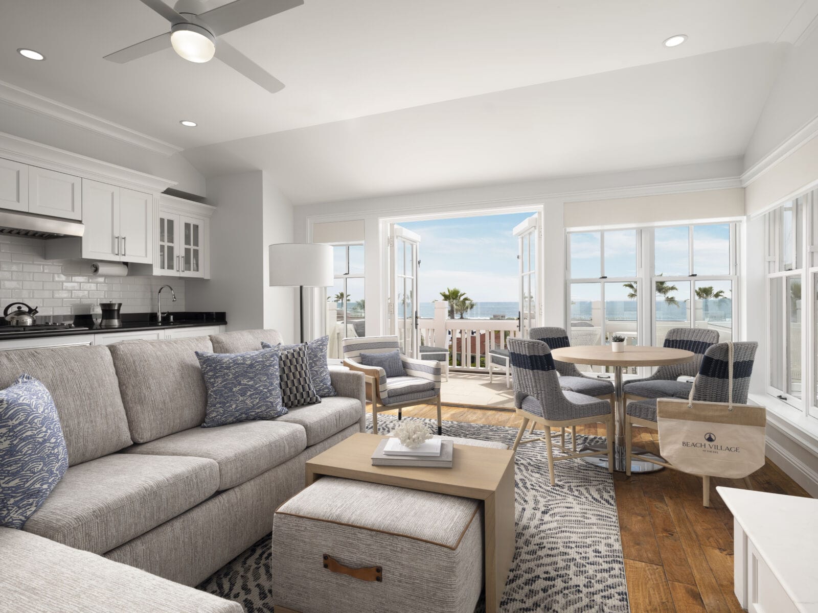 beach_village_2303_villa_oceanview_living_room_robert benson