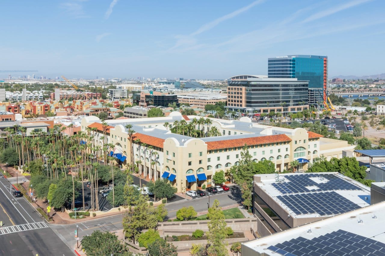 Residence-Inn-Rooftop-pool-6-medium
