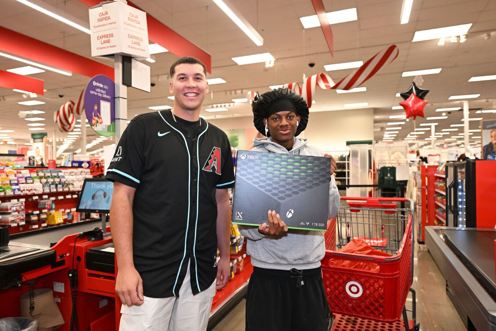 D-backs Give Back Shopping Spree