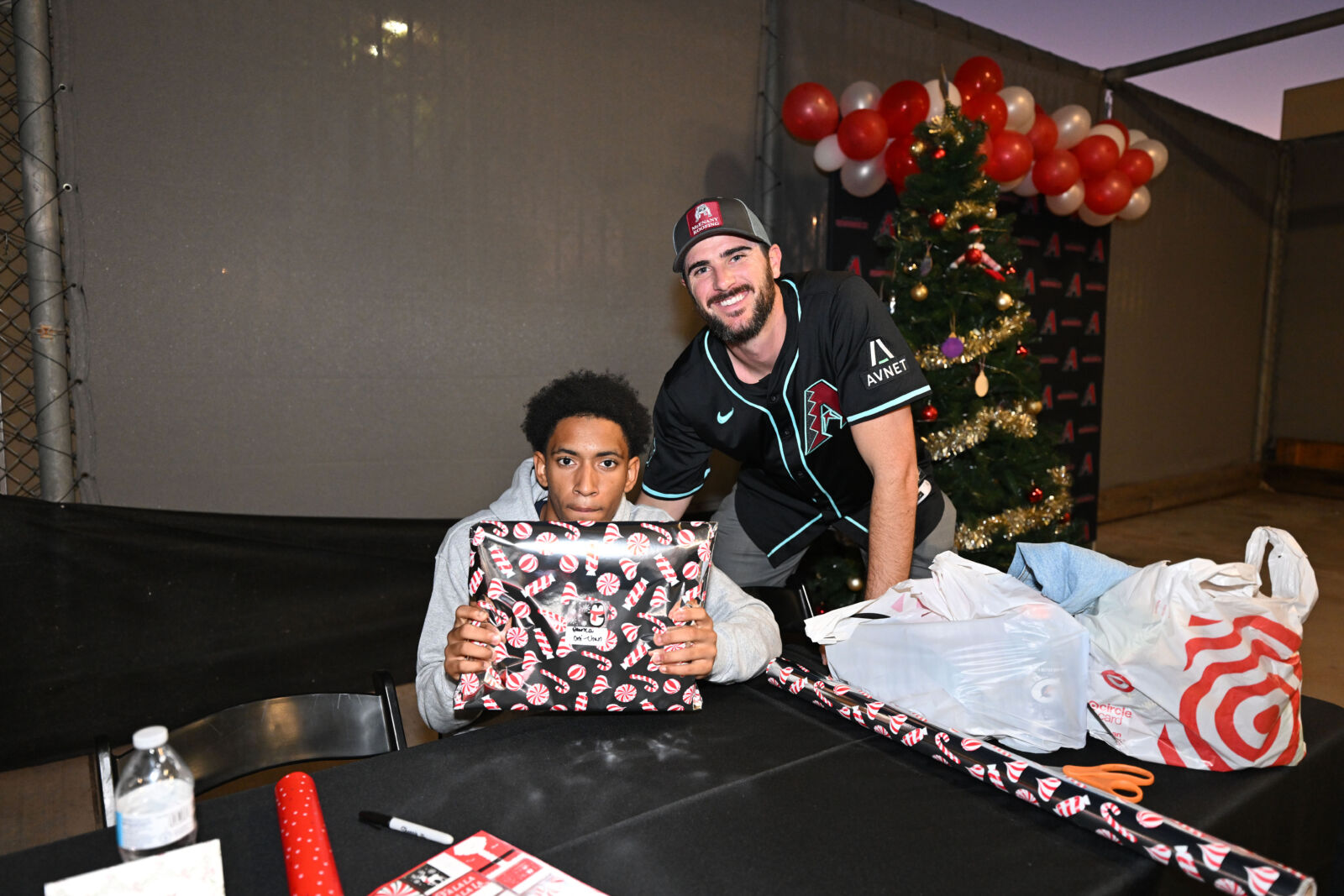 D-backs Give Back Shopping Spree