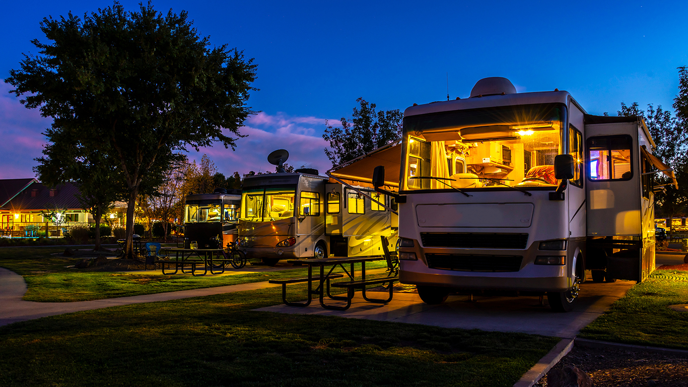 Here are the best RV resorts for Cactus League fans