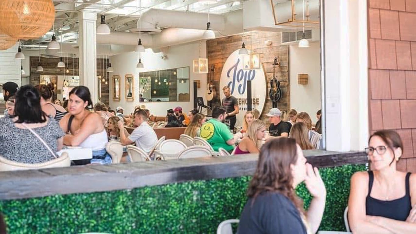 JOJO Coffeehouse is celebrating summer’s arrival with two new menu items. 