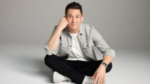 Comedian‑magician Justin Willman finds a second home in Phoenix