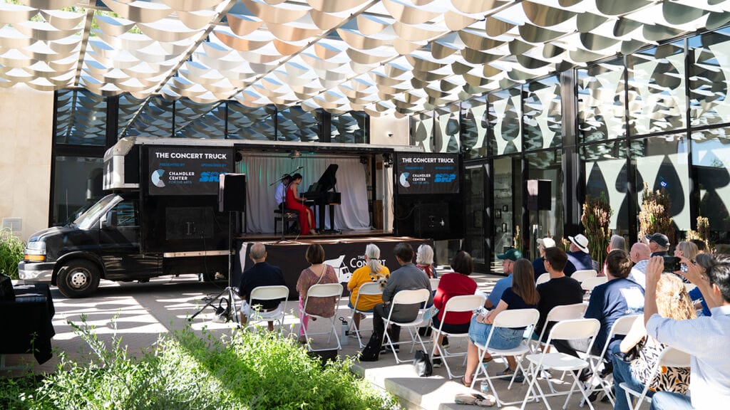 Mobile concert hall takes professional musicians beyond the theater 